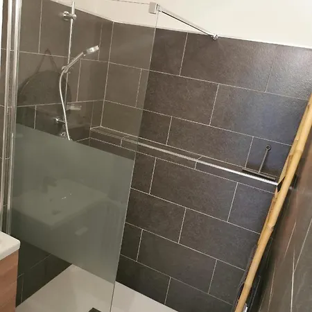 Appartement Calais: Rénové, Idéalement Situé *